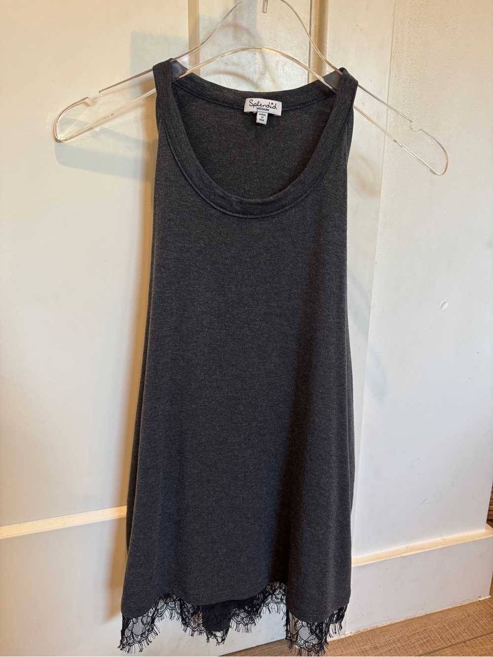 Splendid Charcoal Gray Cold Shoulder Lace Trim Top NWOT Size M. (Wear 2 Ways!)